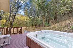 780 Pinecrest Dr, Grants Pass, OR 97526 - Photo 36