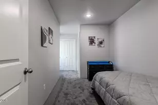 7887 Houston Loop, White City, OR 97503 - Photo 16