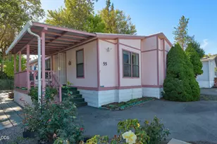 2325 NW Highland Ave, Grants Pass, OR 97526 - Photo 2