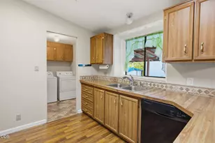 2325 NW Highland Ave, Grants Pass, OR 97526 - Photo 8