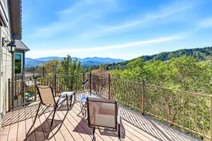 1076 NW Starlite Pl, Grants Pass, OR 97526 - Photo 36