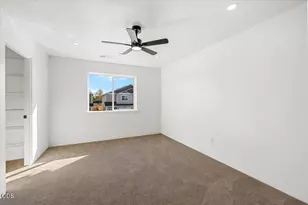 7421 Denman Ct, White City, OR 97503 - Photo 16