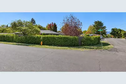 509 N Berkeley Way, Medford, OR 97504 - Photo 40
