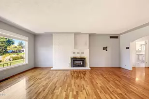 101 Greenway Dr, Medford, OR 97504 - Photo 28