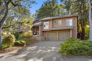 2586 Freedom Way, Medford, OR 97504 - Photo 1