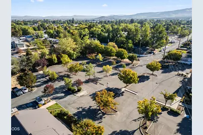 2684 N Pacific Highway, Medford, OR 97501 - Photo 38