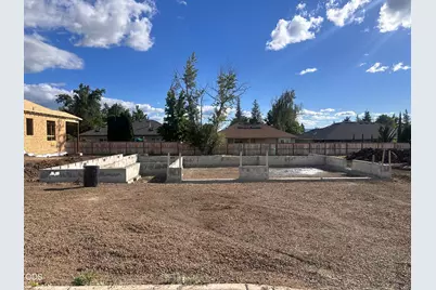 387 Arrowhead Trail #501, Eagle Point, OR 97524 - Photo 2