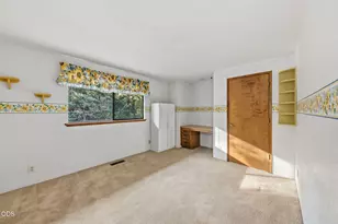 1618 Azalea Dr, Grants Pass, OR 97526 - Photo 20