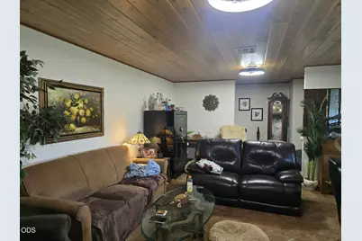 375 Aquarius Way, Cave Junction, OR 97523 - Photo 4