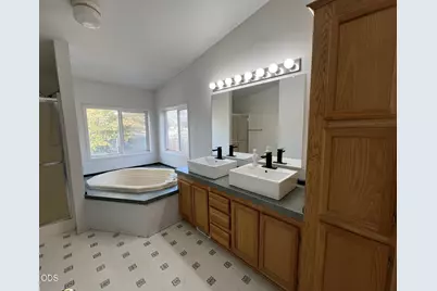374 Joseph Circle, Gold Hill, OR 97525 - Photo 16