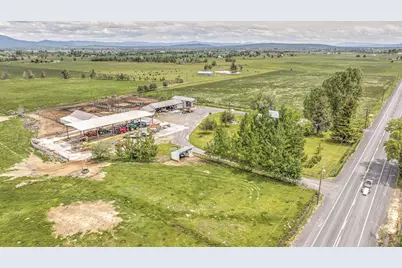 15648 Hwy 126, Powell Butte, OR 97753 - Photo 1