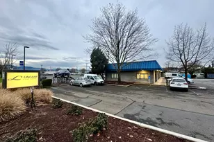 3263 Biddle Rd, Medford, OR 97504 - Photo 1