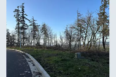 Weldon #102, Eugene, OR 97403 - Photo 1