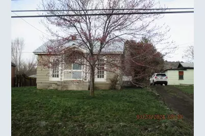 1926 Riverside Drive, Klamath Falls, OR 97601 - Photo 1