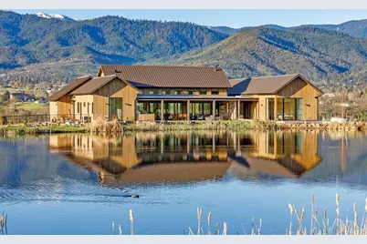 245 Majestic Lane, Ashland, OR 97520 - Photo 1