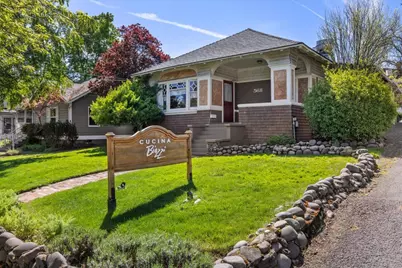 568 E Main Street, Ashland, OR 97520 - Photo 1