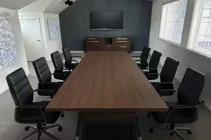 329 Crater Lake Ave, Medford, OR 97504 - Photo 1