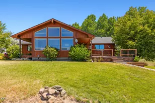 34219 Glen Dr, Chiloquin, OR 97624 - Photo 1