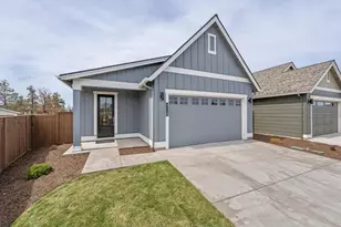 4728 SW Badger Ave, Redmond, OR 97756 - Photo 1