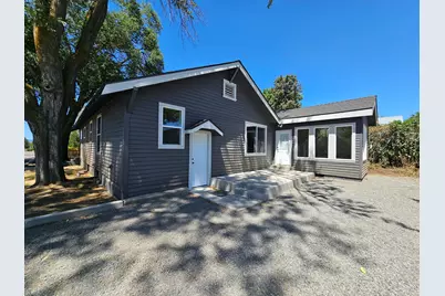 3709 Highway 39, Klamath Falls, OR 97603 - Photo 1