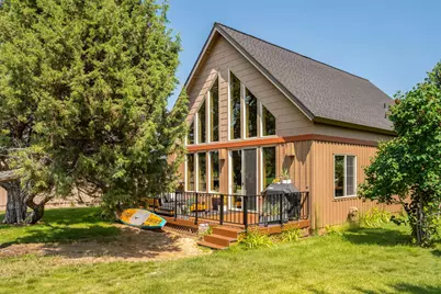 8655 Red Wing Lane, Redmond, OR 97756 - Photo 1