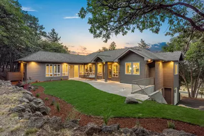 6734 Coopers Hawk Road, Klamath Falls, OR 97601 - Photo 1