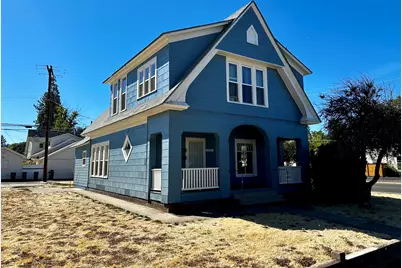 243 N Holly Street, Medford, OR 97501 - Photo 1