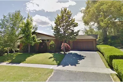 1424 N Eldorado Avenue, Klamath Falls, OR 97601 - Photo 1