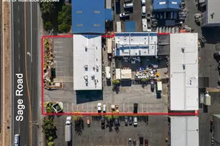 1501 Sage Rd, Medford, OR 97501 - Photo 1