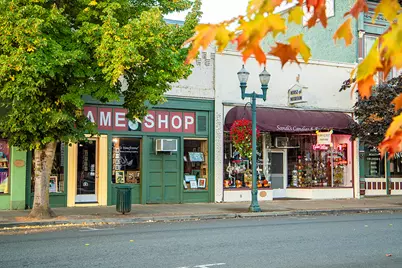 139-145 SW G Street, Grants Pass, OR 97526 - Photo 1