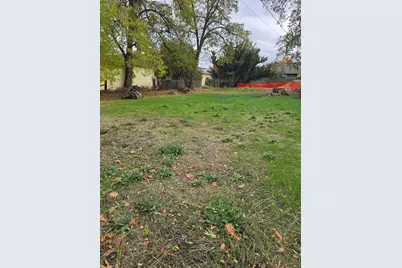 2625 Redwood Avenue, Grants Pass, OR 97527 - Photo 1