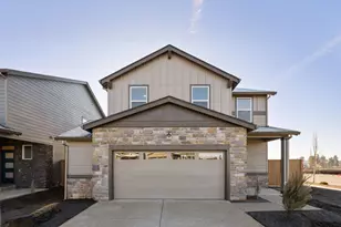 21504 SE Etna Pl, Bend, OR 97702 - Photo 1