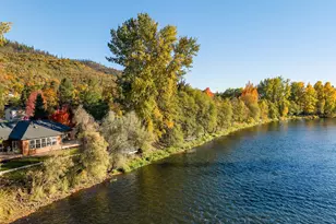 20413 Hwy 62, Shady Cove, OR 97539 - Photo 1