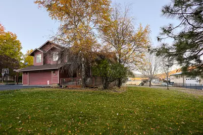 5910 Valley View Lane, Klamath Falls, OR 97601 - Photo 1