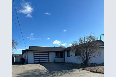 55 SW 1st Street, Madras, OR 97741 - Photo 1