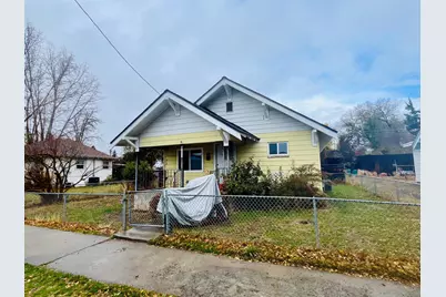 2121 Wantland Avenue, Klamath Falls, OR 97601 - Photo 1