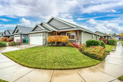 2687 Dahlia Way, Grants Pass, OR 97527 - Photo 1