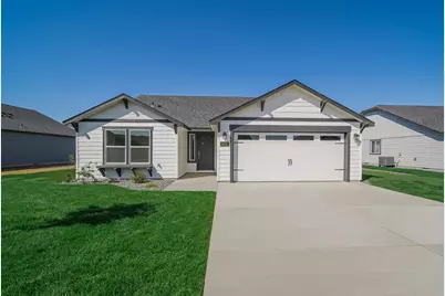 688 NW Xavier Avenue #47, Redmond, OR 97756 - Photo 1