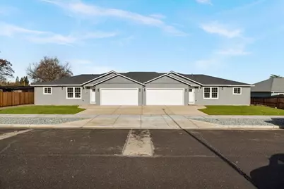 141 Mellecker Way #1 & 2, Medford, OR 97501 - Photo 1