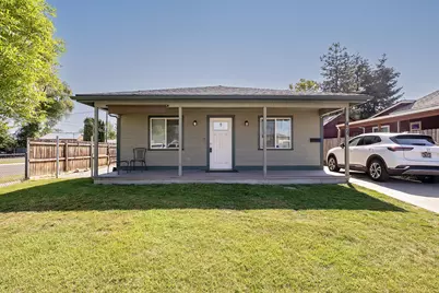 424 Boardman Street, Medford, OR 97501 - Photo 1