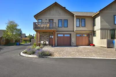 355 S Jefferson Way, Sisters, OR 97759 - Photo 1