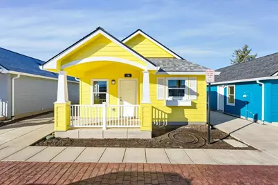 136 Esperanza Court #Lot 9, Medford, OR 97501 - Photo 1