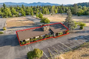 124 NW Midland Ave, Grants Pass, OR 97526 - Photo 1