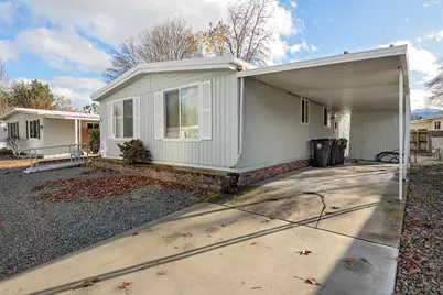 3431 S Pacific Highway #SPC 98, Medford, OR 97501 - Photo 1