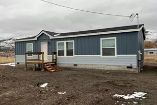 2254 Missouri Ave, Lakeview, OR 97630 - Photo 1