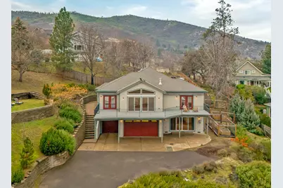 725 Prim Street, Ashland, OR 97520 - Photo 1