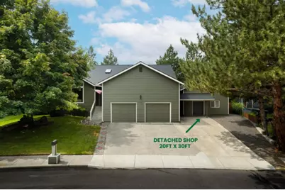 1045 NE Francis Court, Bend, OR 97701 - Photo 1