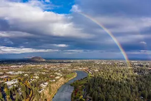 20013 Pinewood Rd, Bend, OR 97702 - Photo 1