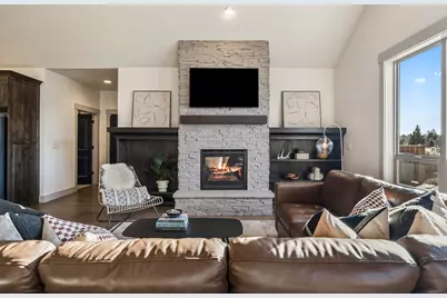 16648 SW Caballaro Court, Powell Butte, OR 97753 - Photo 1