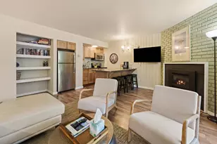 19717 Mount Bachelor Dr, Bend, OR 97702 - Photo 1